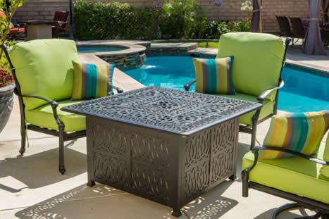 Summerset Nashville Patio Tables and Furniture