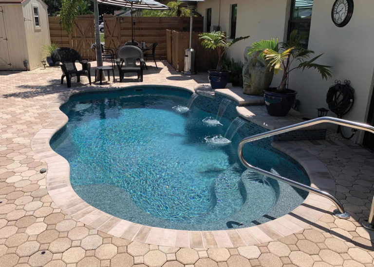 Lebanon, TN Fiberglass Pools