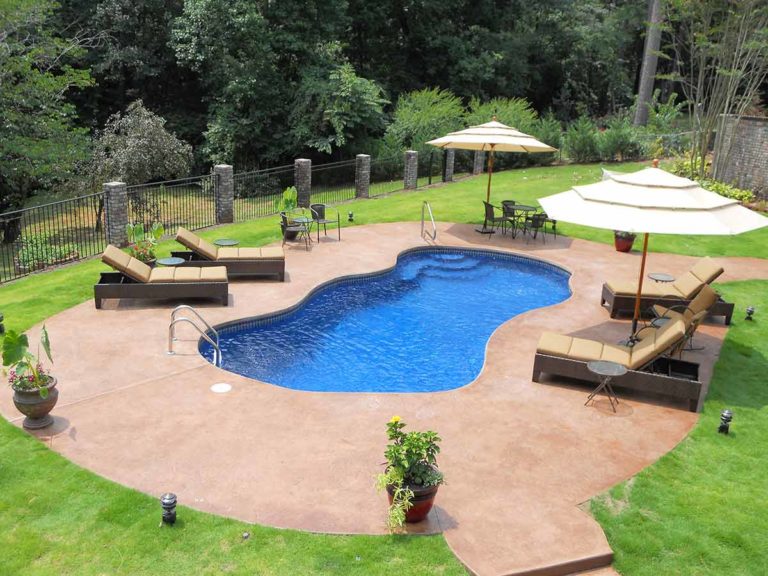 Bay Isle Freeform Fiberglass Pool Bellevue, TN