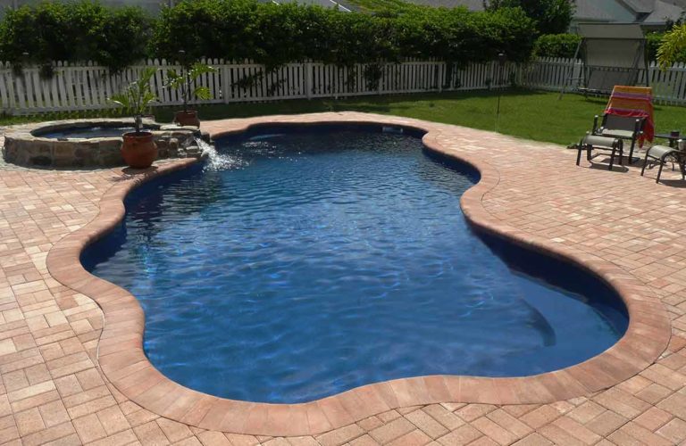 Coronado Fiberglass Pool - Mt. Juliet, TN