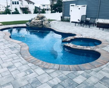 laguna-deluxe-fiberglass-pool Luxury Fiberglass Pool Belle Meade, TN