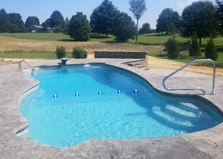 Rockport Fiberglass Pool White House, TN