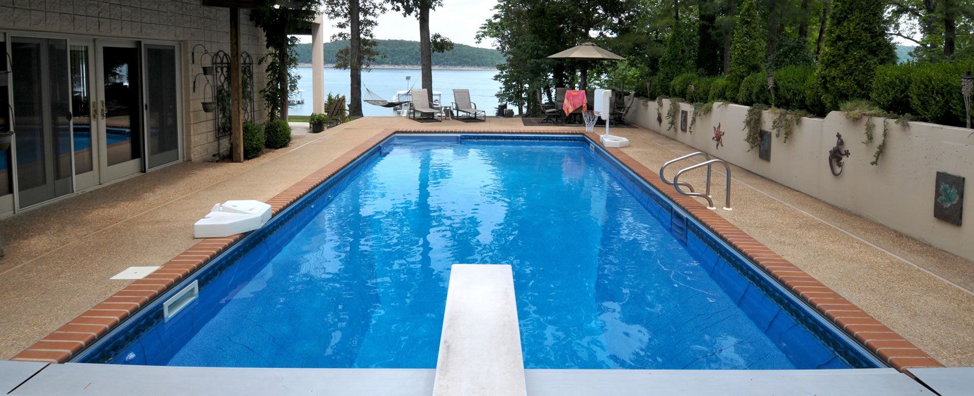 custom pool builder, Nashville, Tennessee